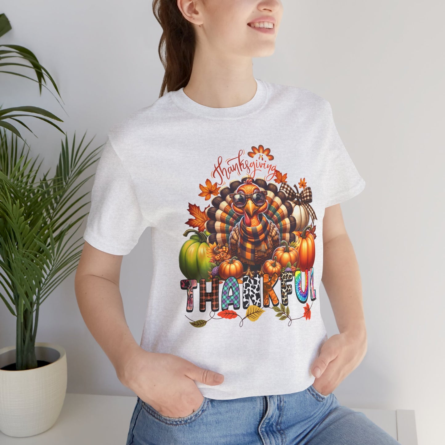 Happy Thanksgiving T-shirt, Happy thanksgiving 2024 T-shirt, Thanksgiving Gift,Turkey Shirt, Family Thanksgiving, Holiday Outfit.