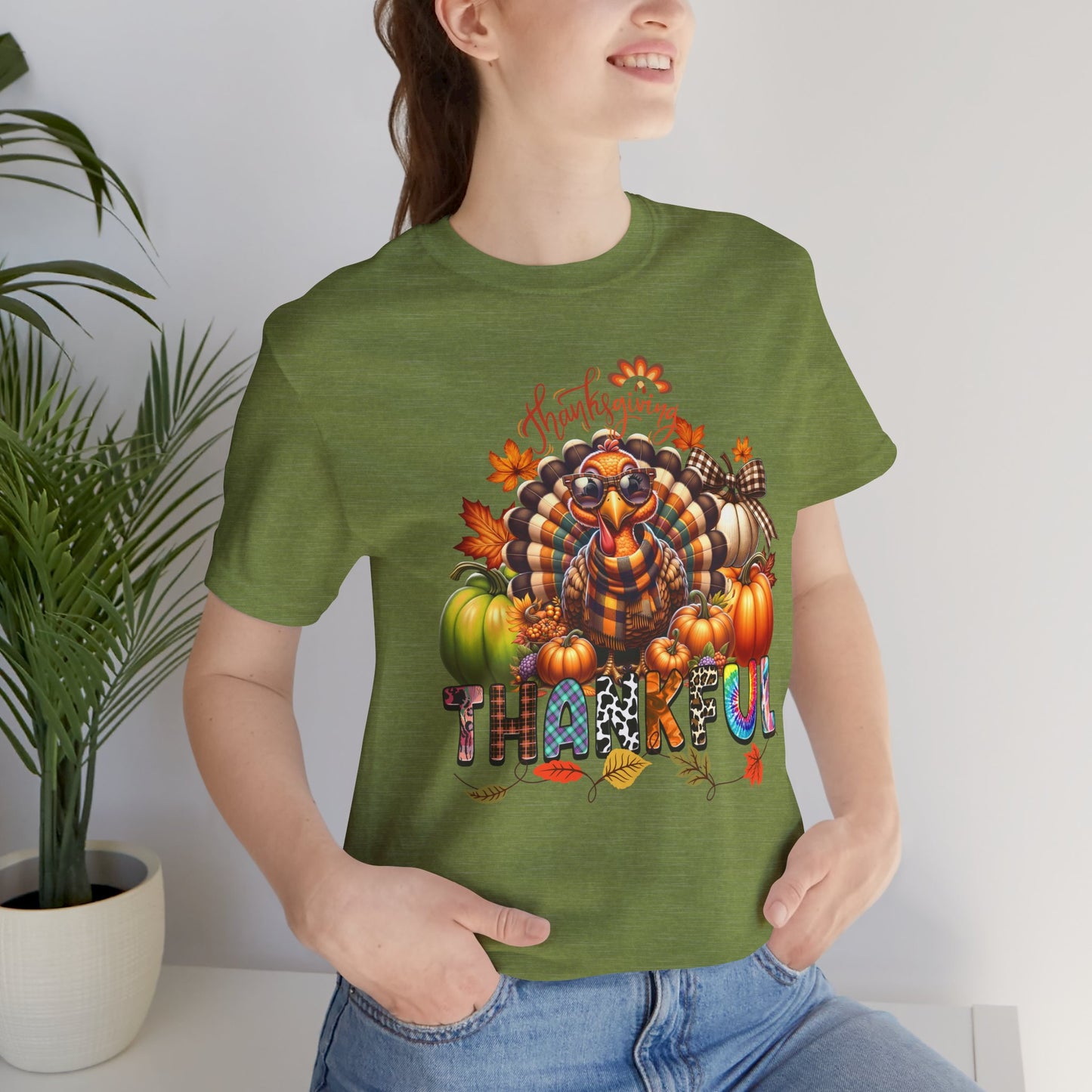 Happy Thanksgiving T-shirt, Happy thanksgiving 2024 T-shirt, Thanksgiving Gift,Turkey Shirt, Family Thanksgiving, Holiday Outfit.