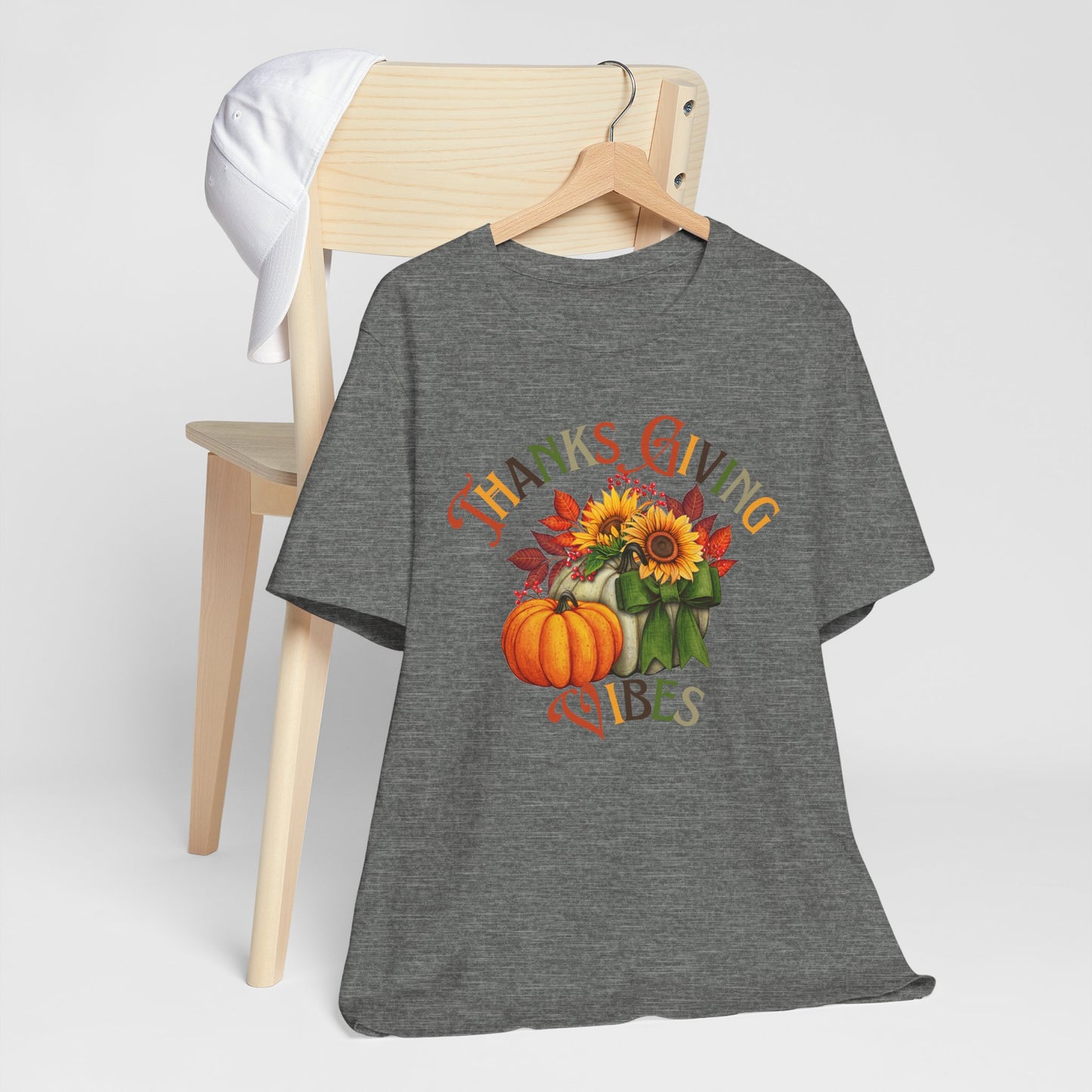 Thanks Giving  Vibes T-shirt, Happy Thanksgiving T-shirt, Happy thanksgiving 2024 T-shirt, Thanksgiving Gift,Turkey Shirt, Family Thanksgiving, Holiday Outfit.